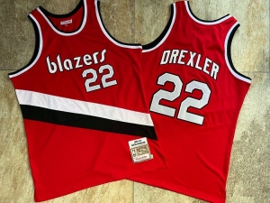 Men's Clyde Drexler Red Retro Classic Team Jersey