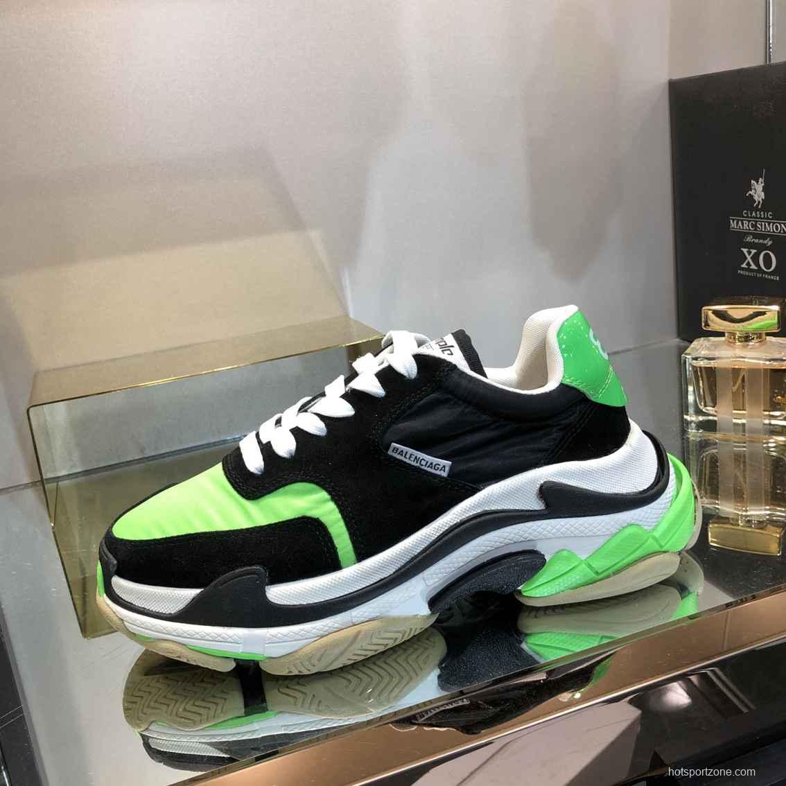 Men/Women Balenciaga Triple S 2.0 Sneaker Black/Green Item 6380340