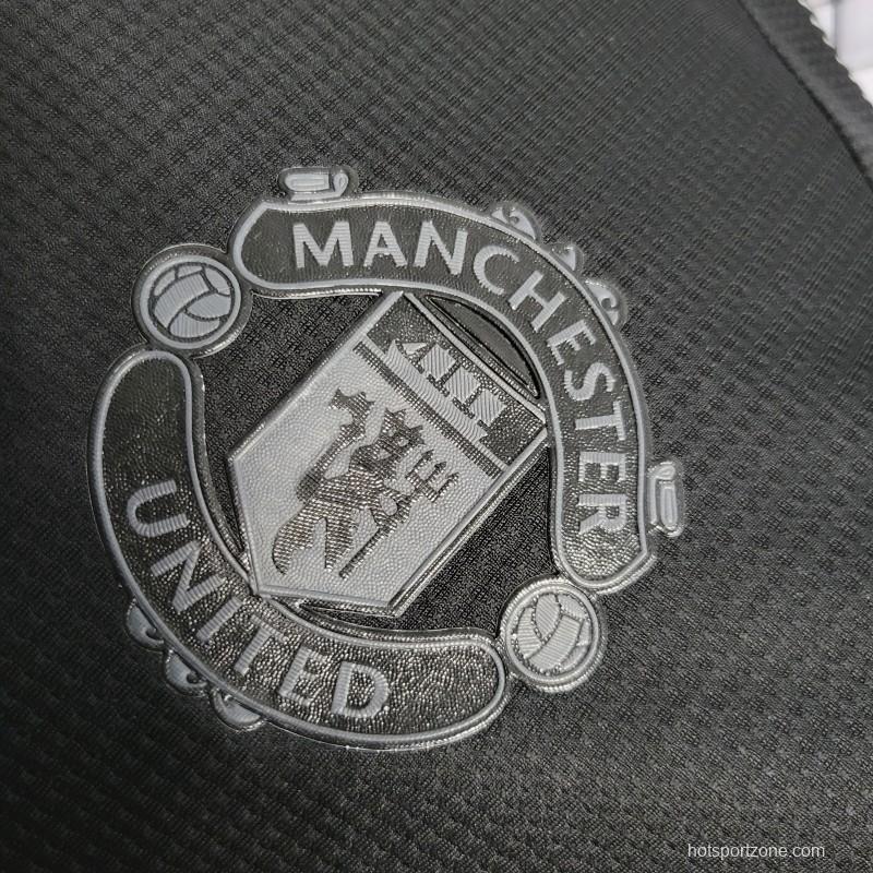22/23 Player Edition Manchester United Black Edition
