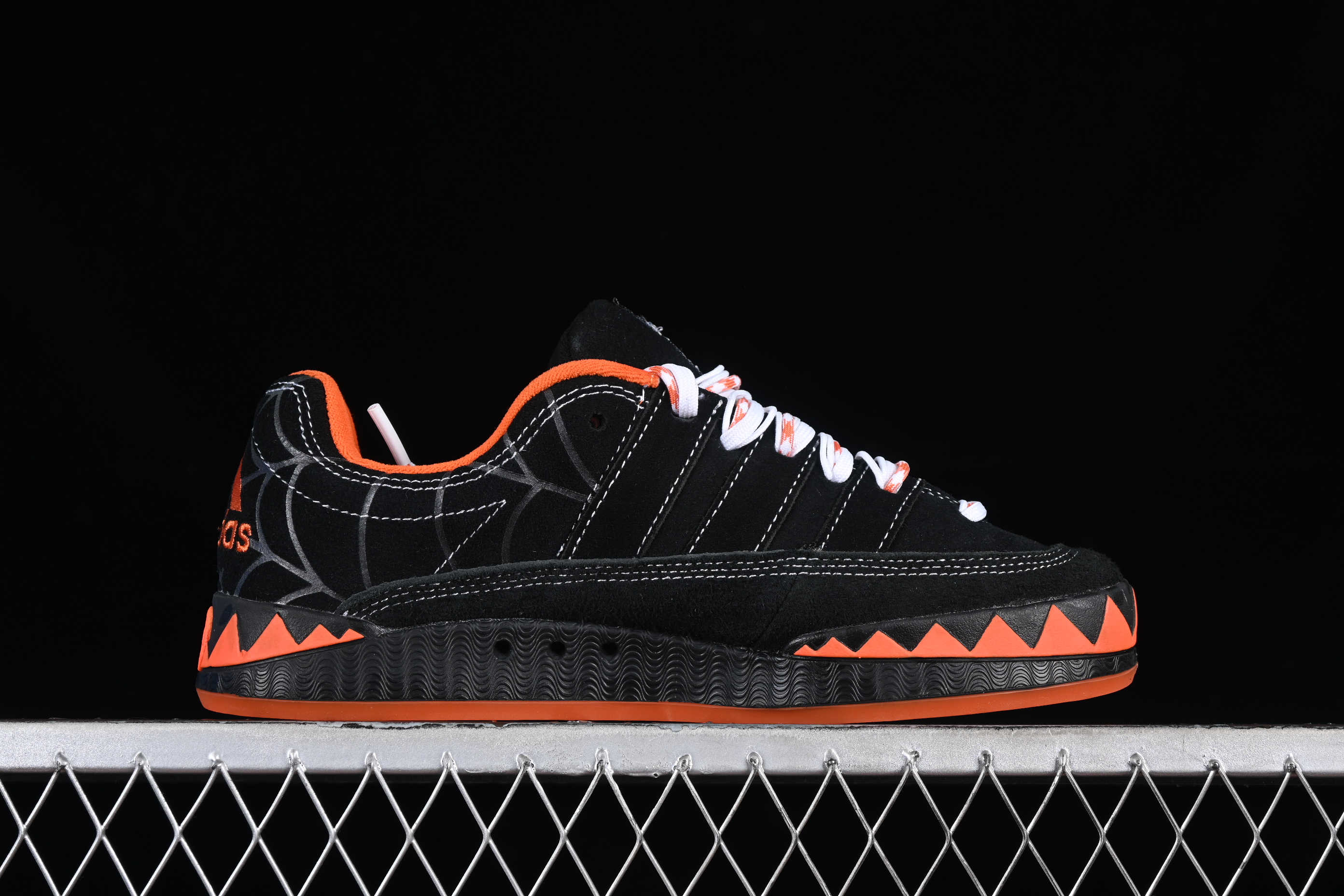Adidas Human Made x Adimatic IG4024 Shark Bread Casual Shoes - IG4024