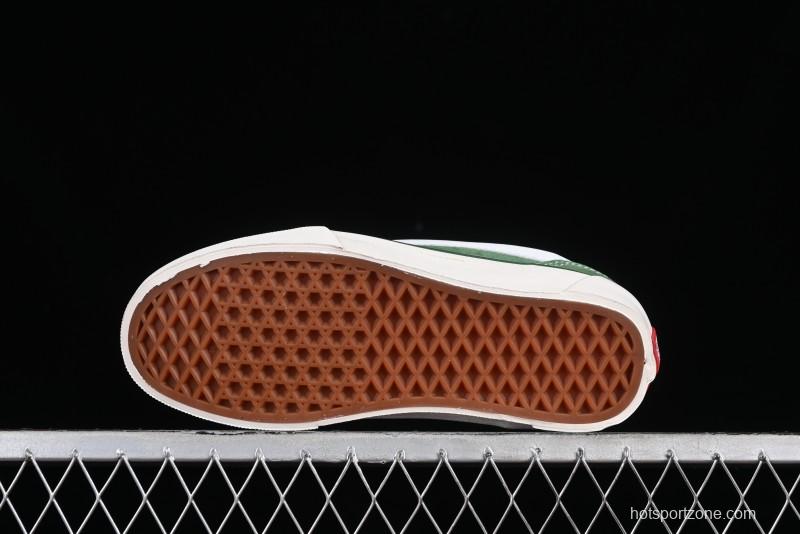 Vans Classics Knu Skool Retro Sneakers with Enlarged Toe and Thickened Trim - VN0009QCKGR