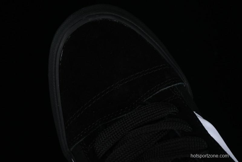 Vans Classics Knu Skool Retro Skate Shoes with Thickened Tongue and Oversized Toe - VN0009QCB9P