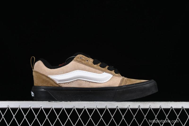 Vans Classics Knu Skool Retro Chunky Tongue Skate Shoes in Black/Brown - VN000CP6BXC