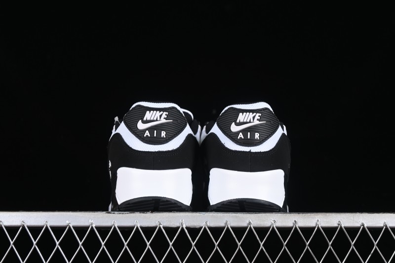 Nike Air Max 90 Retro Running Shoes with Air Cushion Technology - CN8490-101