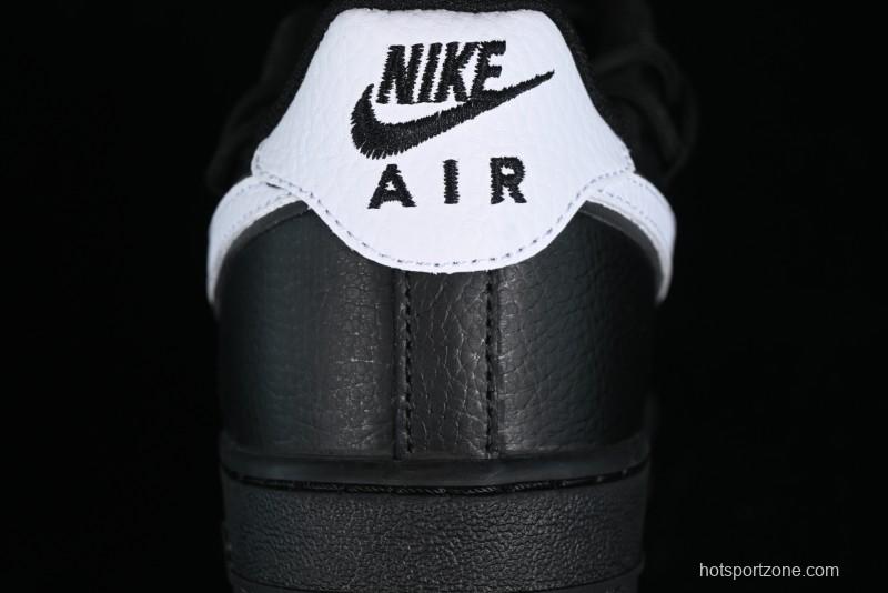 Nike Air Force 1 '07 Low Classic Lace-Up Casual Sneakers in Black & White - ZH0316-018