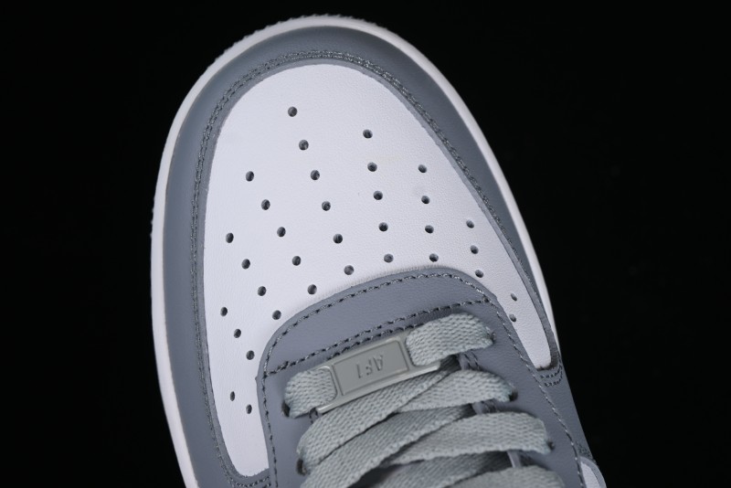 Nike Air Force 1 '07 Low Casual Sneakers with Full-Length Air Cushion - FJ4146-111