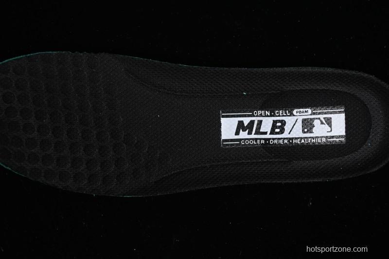 New York Yankees MLB Chunky Runner Lace Lightweight Casual Sneakers - 3ASHCRR3N50BKS