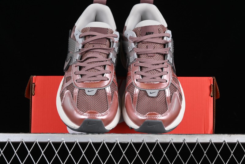 Nike Runtekk Run Retro Low-Top Running Shoes with Cushlon Midsole and Anti-Slip Design - FD0736-200