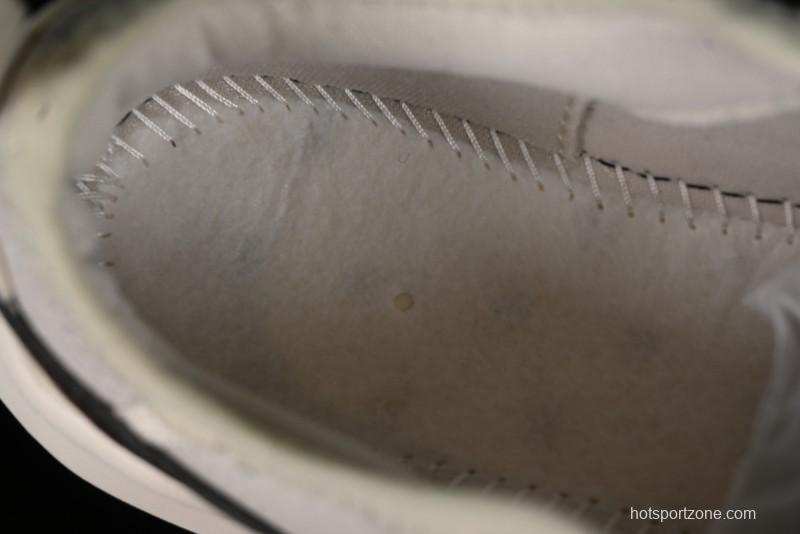 Nike TC 7900 Retro Dad Shoes with Reflective Swoosh and Cushioned Sole - DD9682-003