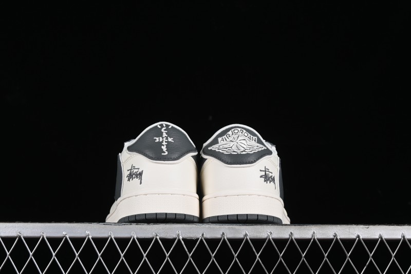 Nike Air Jordan 1 Low OG SP Travis Scott x Fragment Design Retro Sneakers - DM6688-601