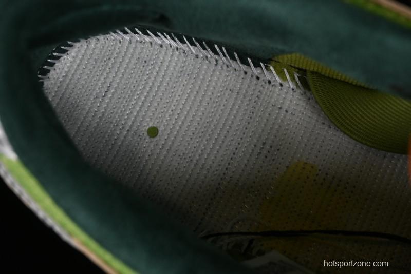 Nike SB Dunk Low Casual Skate Shoes with Escargot-Inspired Vanilla Garlic Butter Colorway - FQ7585-200