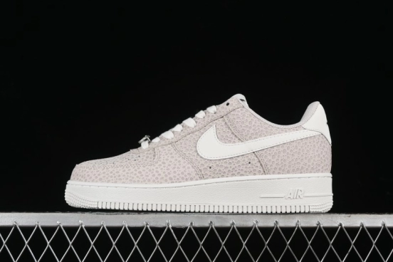Nike Air Force 1 '07 Low Casual Sneakers with Full-Length Air Cushion - FV6519-001