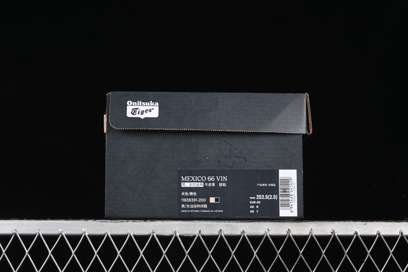Onitsuka Tiger Mexico 66 Low-Top Leather Sneakers for Casual Running - 1183B391-200