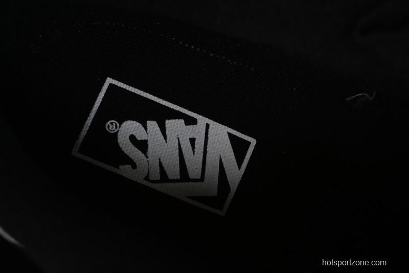 Vans Knu Skool Low Top Retro Casual Vulcanized Sneakers in Grey Black - VN000CZUVA3