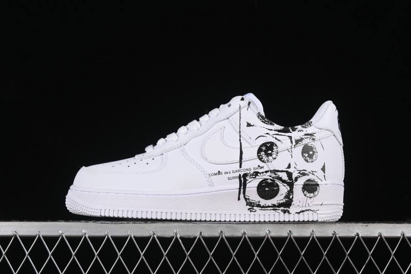 Comme des Garcons Shirt x Supreme x Nike Air Force 1 '07 Low Top Casual Sneakers - 923044-100
