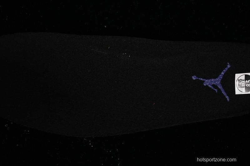 Nike Air Jordan 11 Retro High Top Basketball Shoes in Black/Red - CT8012-600