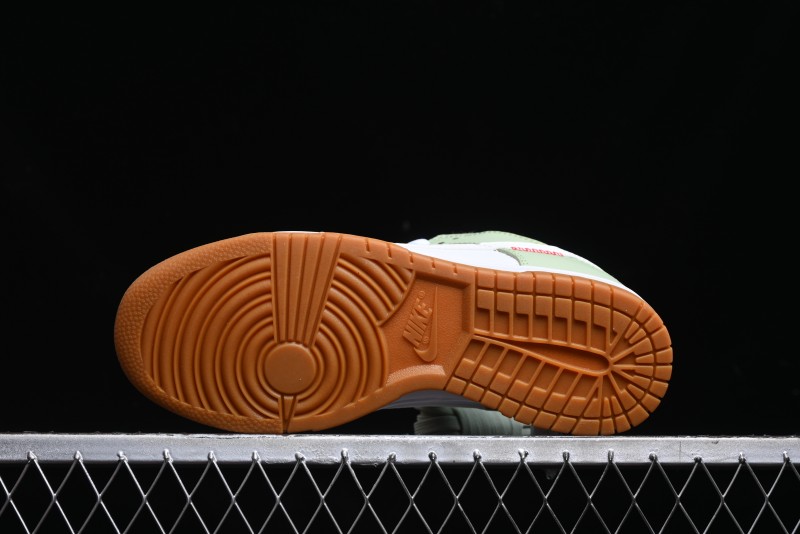 Nike Dunk Low Year of the Snake Themed Low-Top Casual Sneakers - HV6001-101