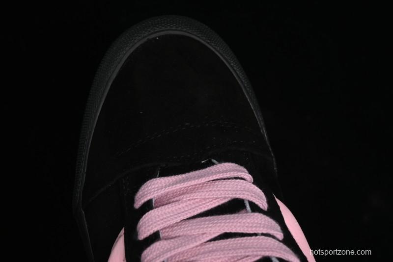 Vans Knu Skool Low Top Retro Sneakers in Black Pink with Big Logo - VN0009QC6BT1