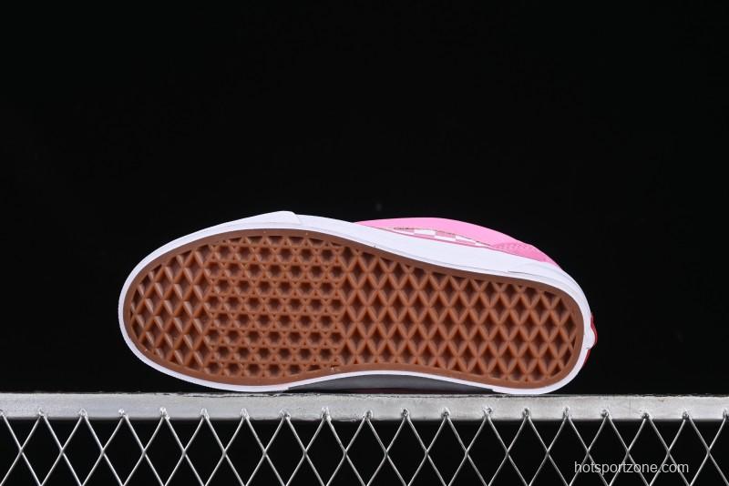 Vans Knu Skool Low-Top Retro Chunky Sneakers with Original Big Logo - VN000CRPBAK