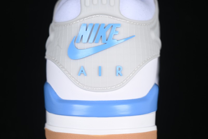Nike Air Jordan 4 Remastered Retro Sneakers in White Blue - FQ7939-104