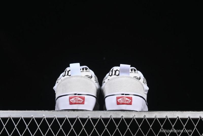 Vans Knu Skool Low-Top Retro Chunky Sneakers with Oversized Logo - VN000CS0239