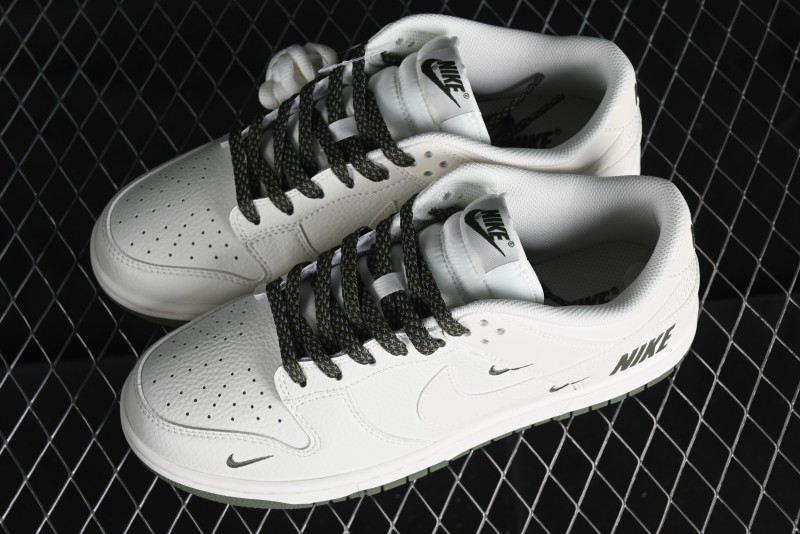 Nike SB Dunk Low Collaboration Triple Swoosh Military Green Low-Top Casual Skateboarding Shoes - NK5639-323