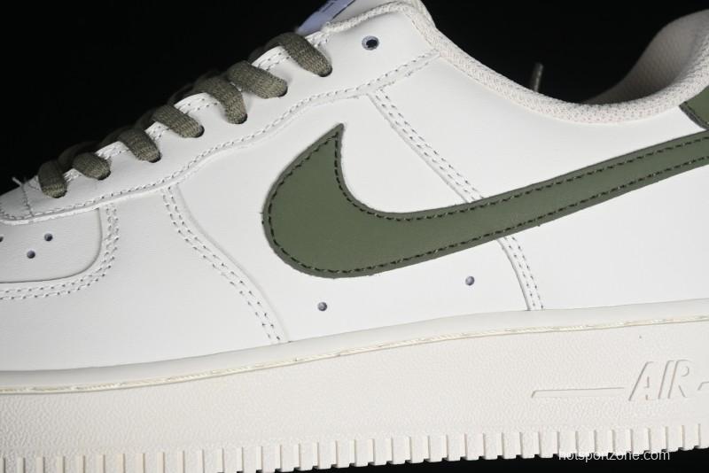 Nike Air Force 1 '07 Low Casual Sneakers in White Green Colorway - CQ5059-110
