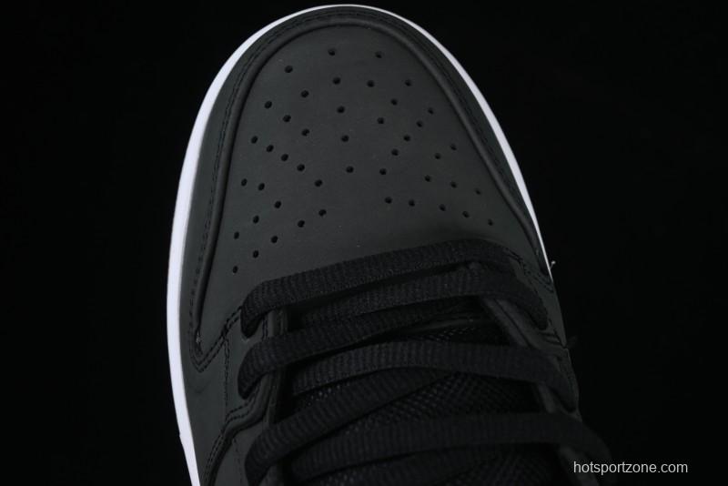 Nike SB Dunk Low Suede Black Skateboarding Shoes - CD2563-006