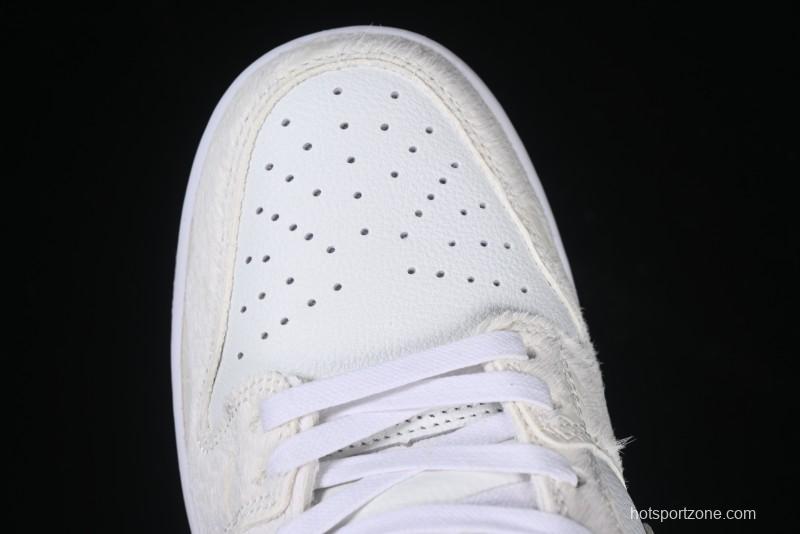 Nike Dunk Low Year of the Dragon Limited Edition Low-Top Casual Sneakers - DV0831-101