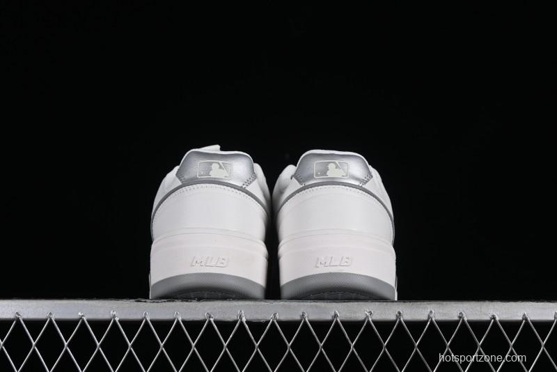 MLB Chunky Liner New York Yankees Lightweight Platform Sneakers with 6cm Height Increase - 3ASXCLB3N50SIS