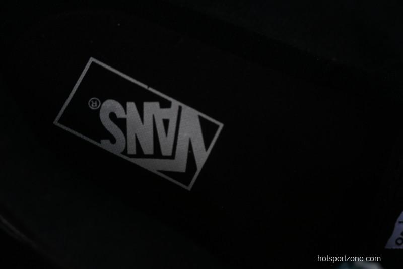 Vans Knu Skool Low-Top Retro Chunky Sneakers - VN000CRPGRN