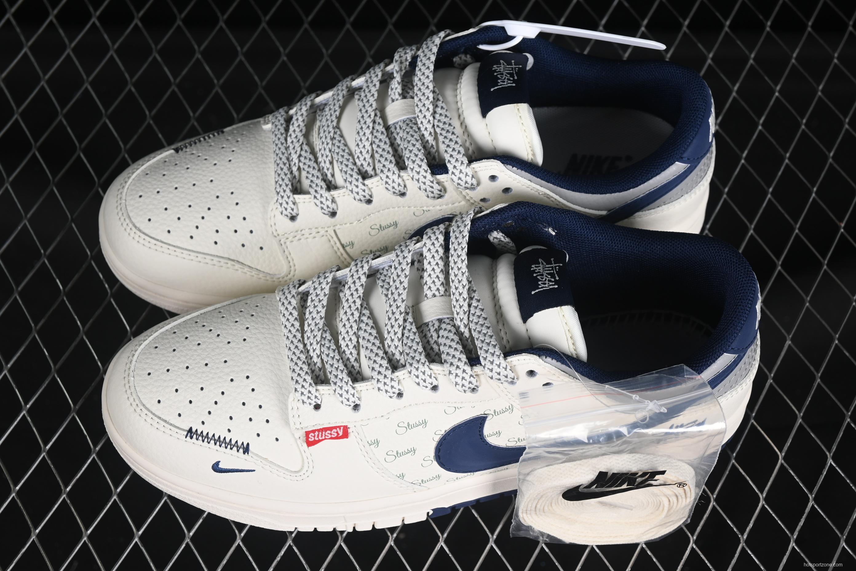 Nike x Stüssy Dunk Low Collaboration - White & Navy