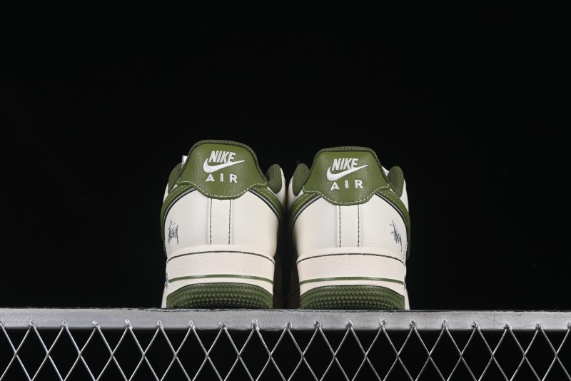 Nike Air Force 1 '07 Low Stussy Collaboration Dual-Tone Beige Green Casual Sneakers with Strap - XS1958-525