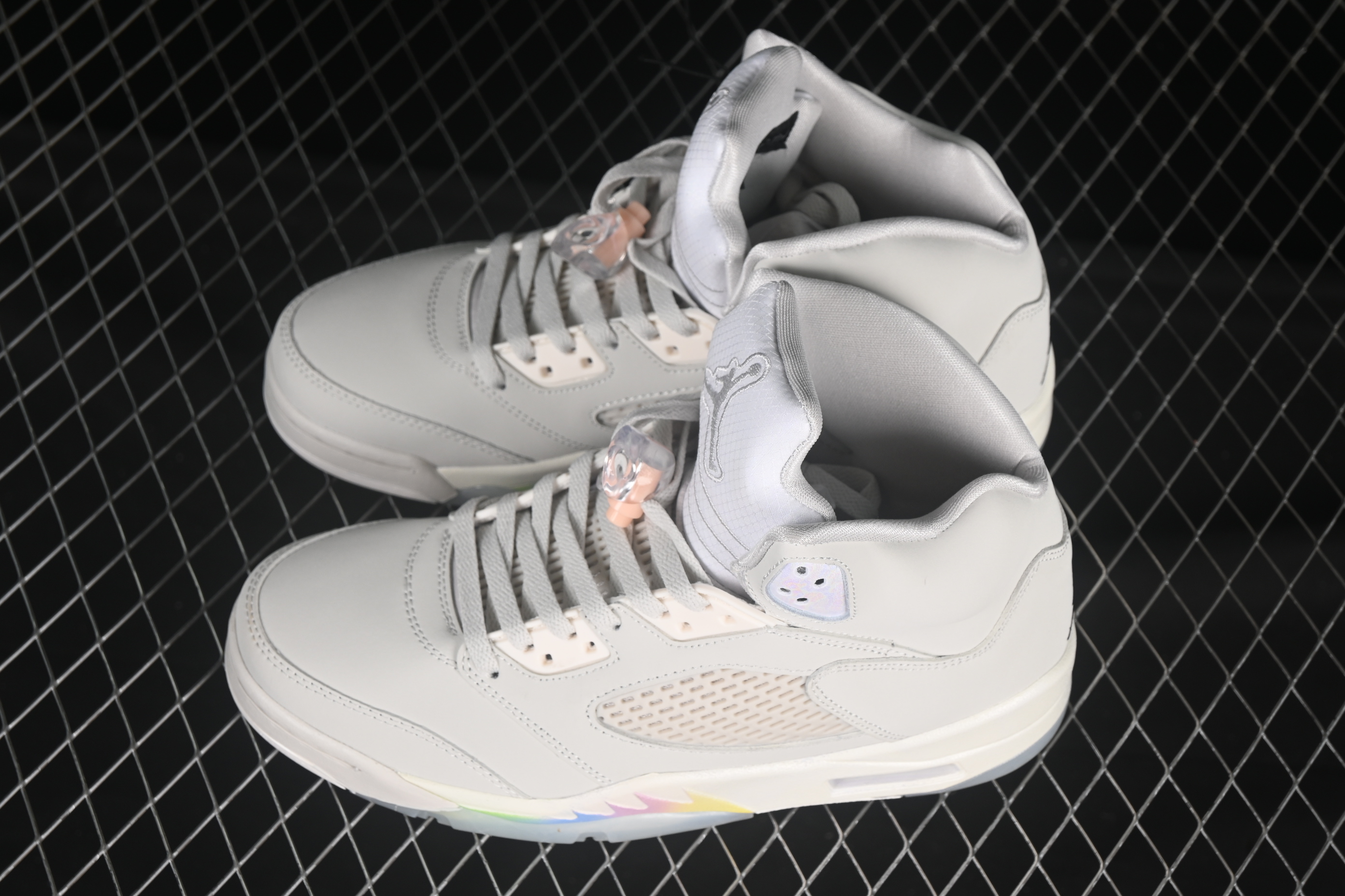 Nike Air Jordan 5 Retro "Light Orewood Brown" Basketball Shoes - HF3183-001