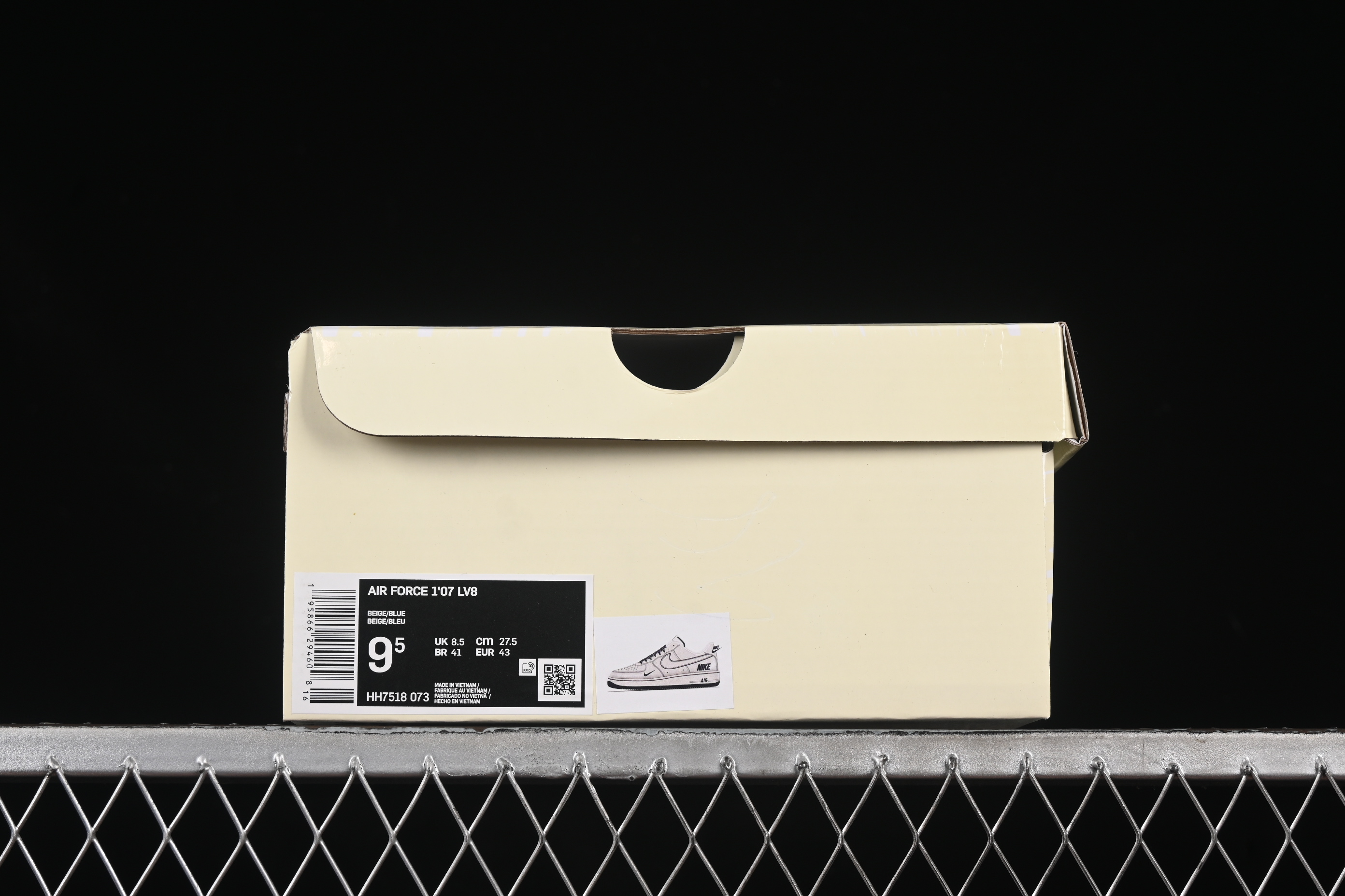 Nike Air Force 1'07 Low Collaboration Sneakers with Navy Blue Accents - HH7518-073