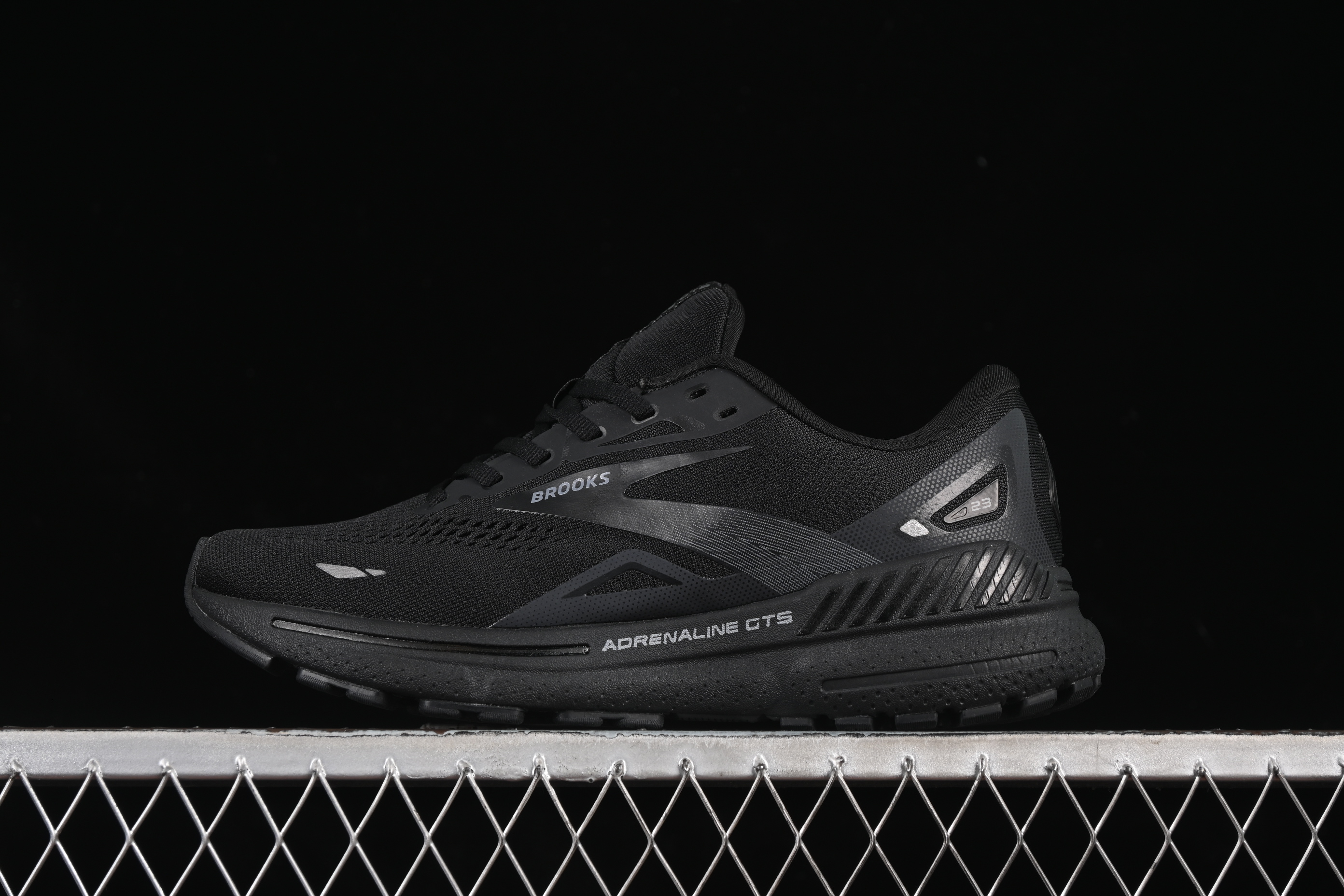 Brooks Adrenaline GTS 23 Running Shoes with Breathable Mesh Upper - 1103911D020