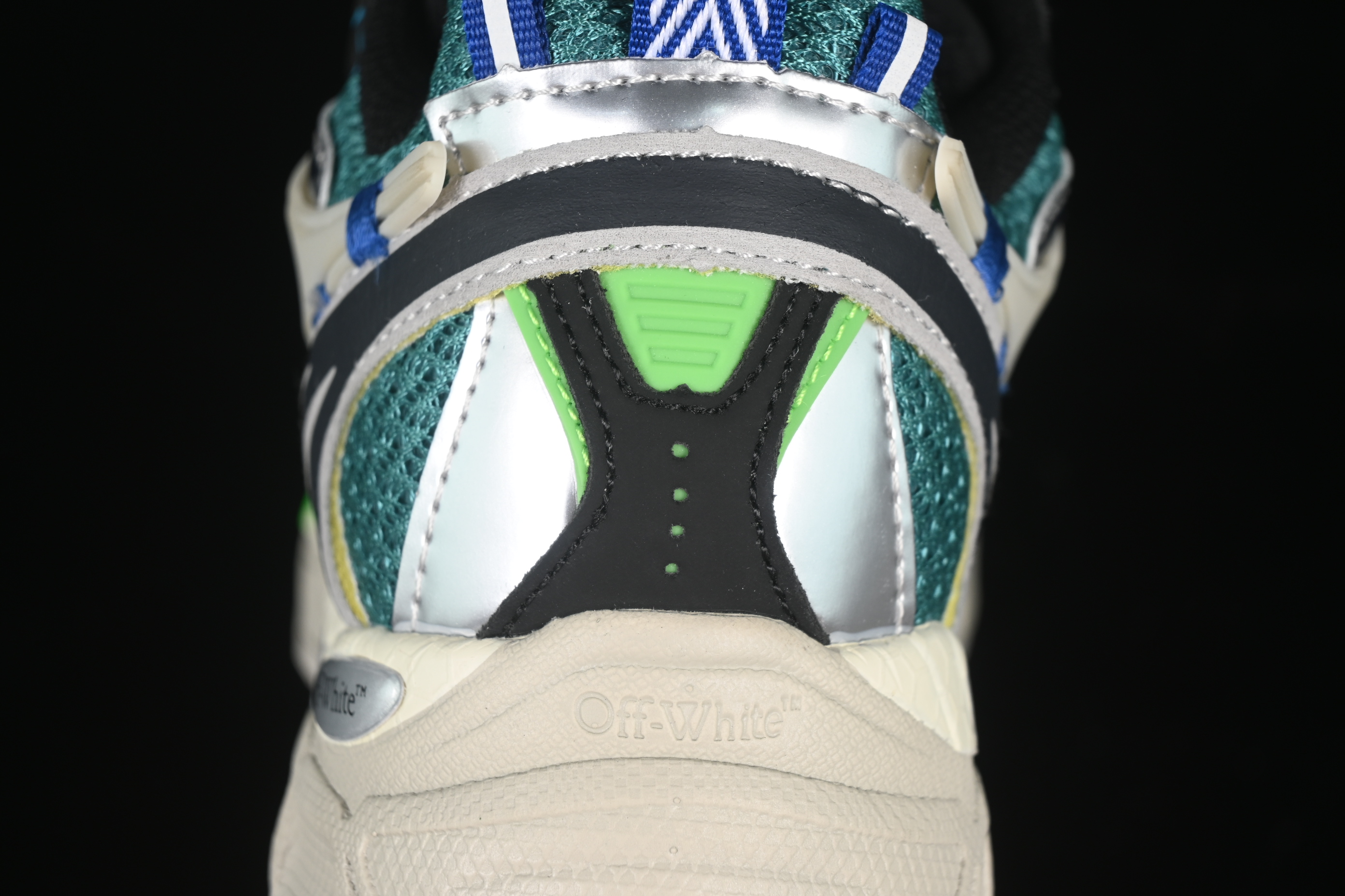 Off-White Be Right Low-Top Lifestyle Sneakers in Grey Green - C.D4