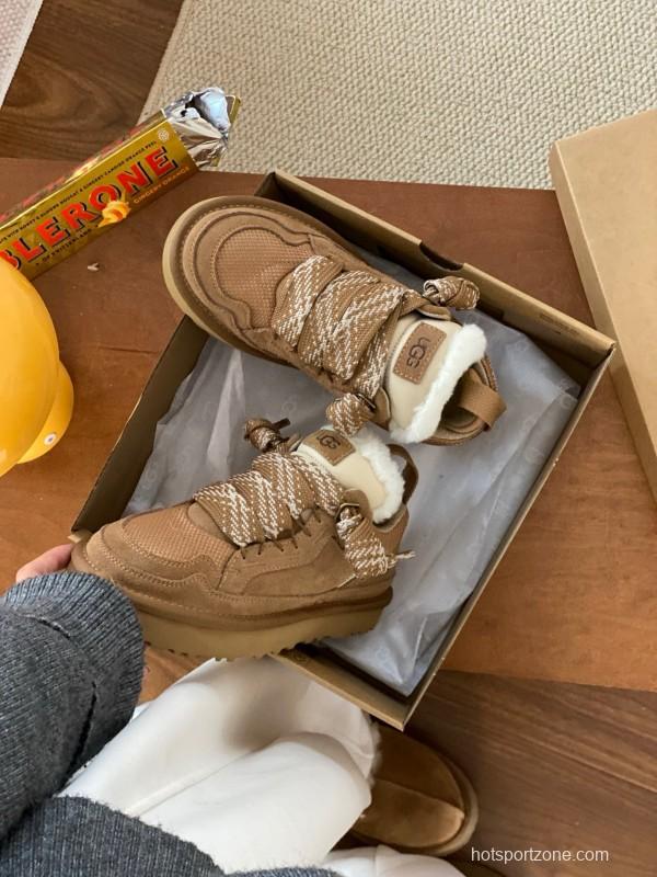 2024 Kids UGG Beige Suede Sheepskin Sneaker