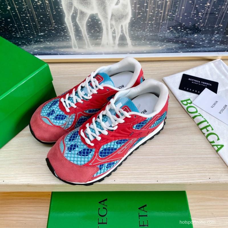 2025 Unisex Bottega Veneta Red Blue Mesh Suede Runner Sneakers Geometric Pattern LY00310