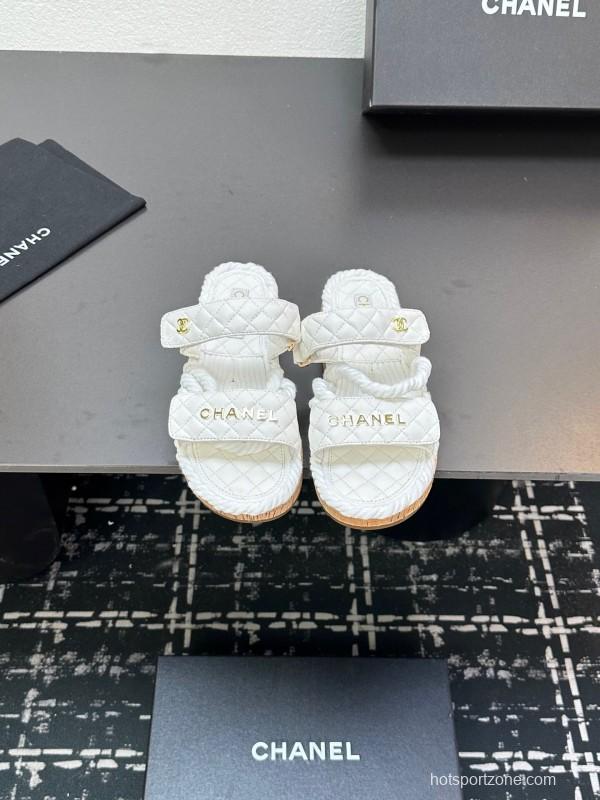 2025 Slippers Chanel White Quilted Fabric Cork Sole LY00250