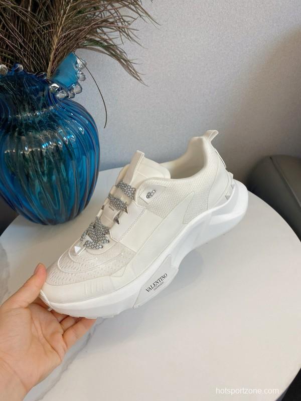 2024 Unisex Valentino White Leather Sneakers MJ00340