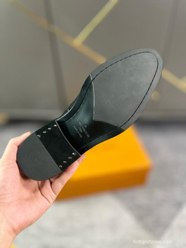 2024 Men Louis Vuitton Black Leather Dress Shoes MJ00290