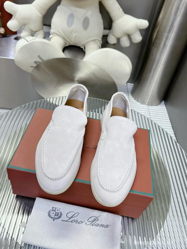 2024 Unisex LP White Suede Loafers MJ00270