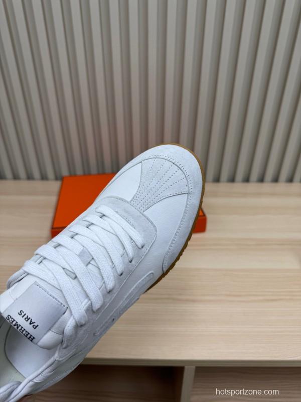 2025 Unisex Hermès White Suede Down Fabric Sneakers KFY00300