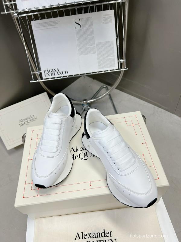 2024 Unisex Alexander McQueen White Black Leather Lambskin Sprint Sneakers MJ00370