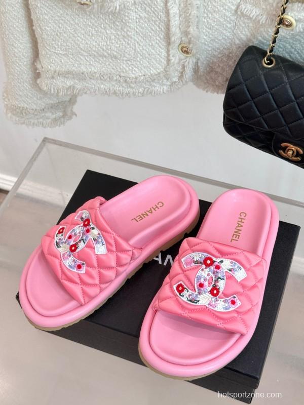 2025 CHANEL Pink Quilted Leather Slippers KFY00260