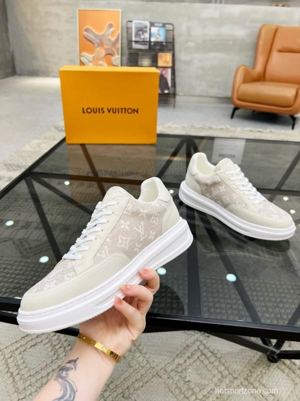 2024 Unisex Louis Vuitton Beige White Leather Mesh Sneakers MJ00400