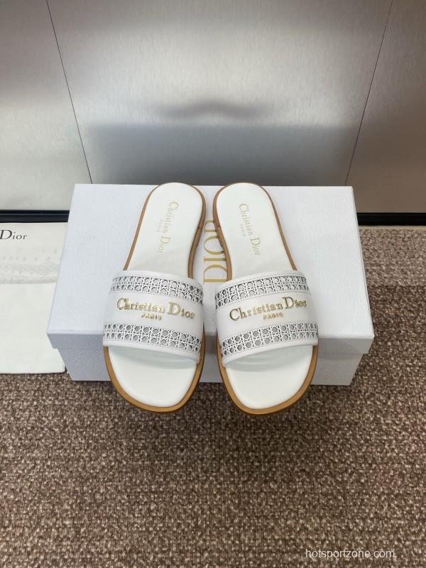 2025 Women Dior White Leather Slippers KFY00300