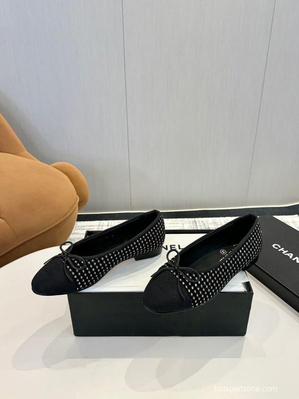 2025 Women Chanel Black White Wool Leather Ballet Flat LY00250