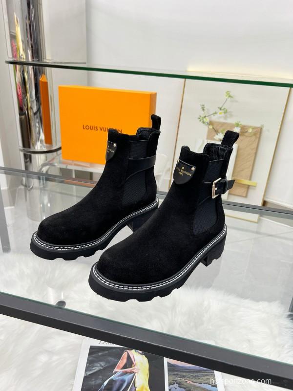 2024 Women Louis Vuitton Black Suede Leather Ankle Boots MJ00310